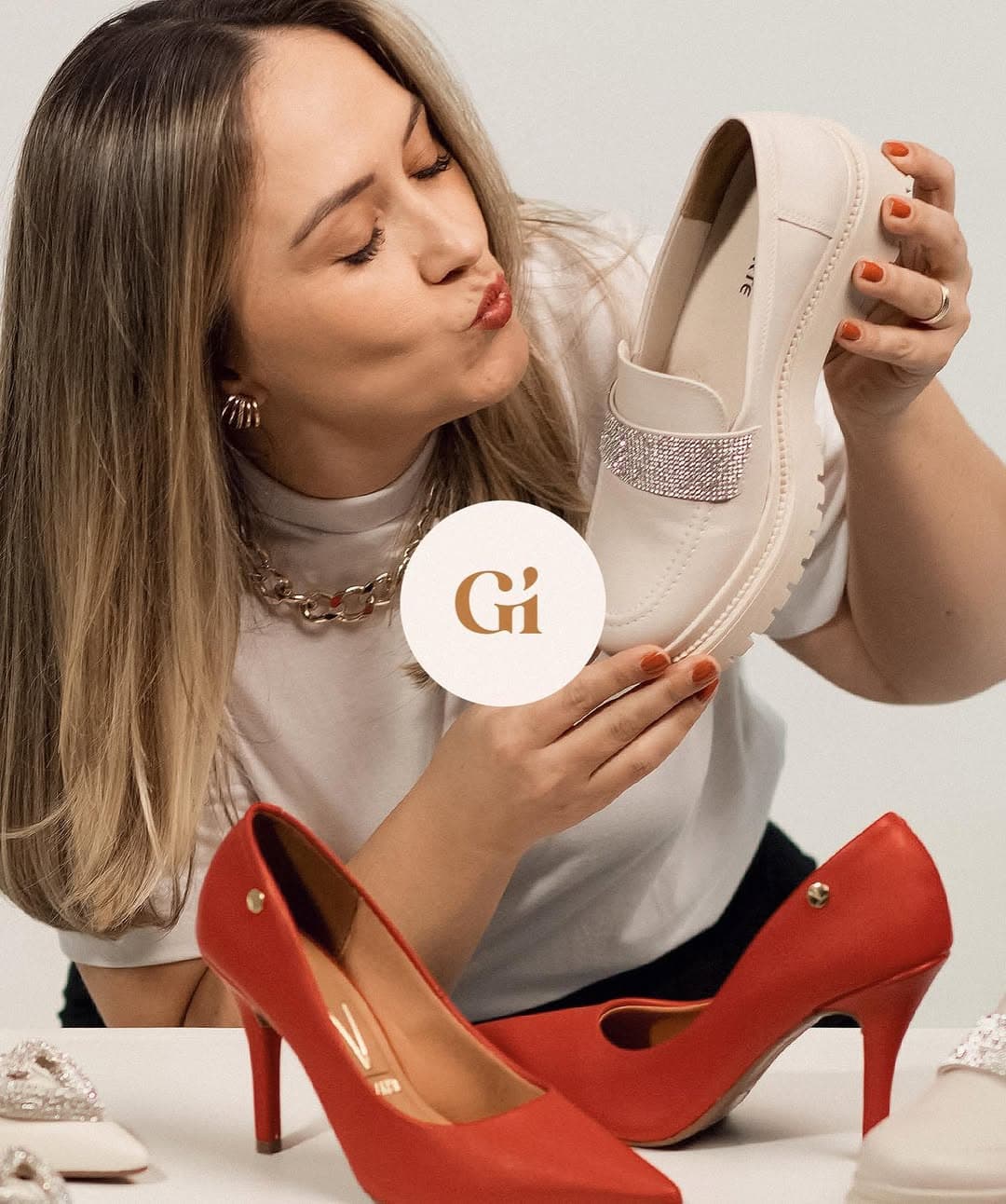 Gi Calçados - Calçados e Moda