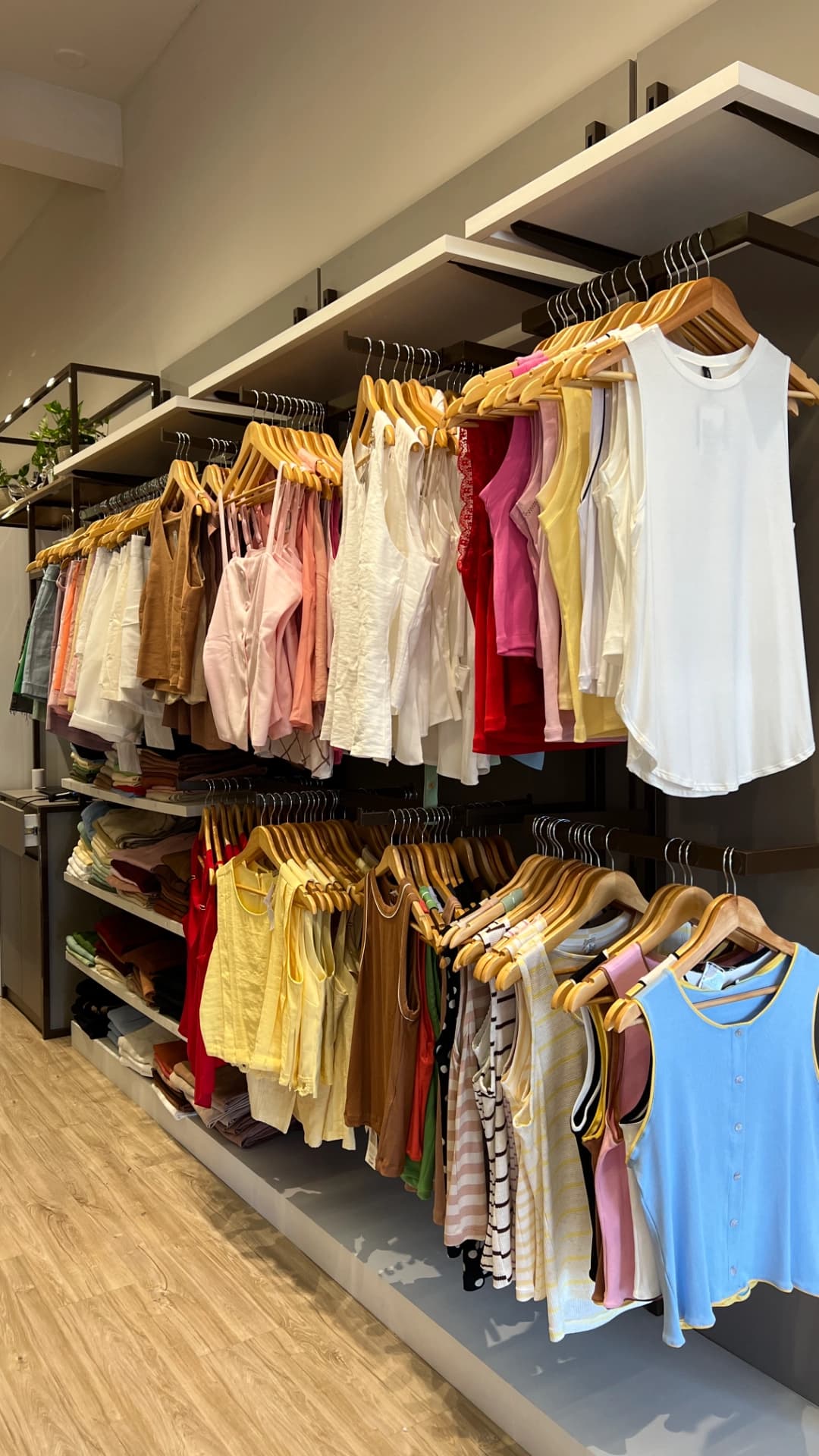 Roupas - Gi Calçados Limeira